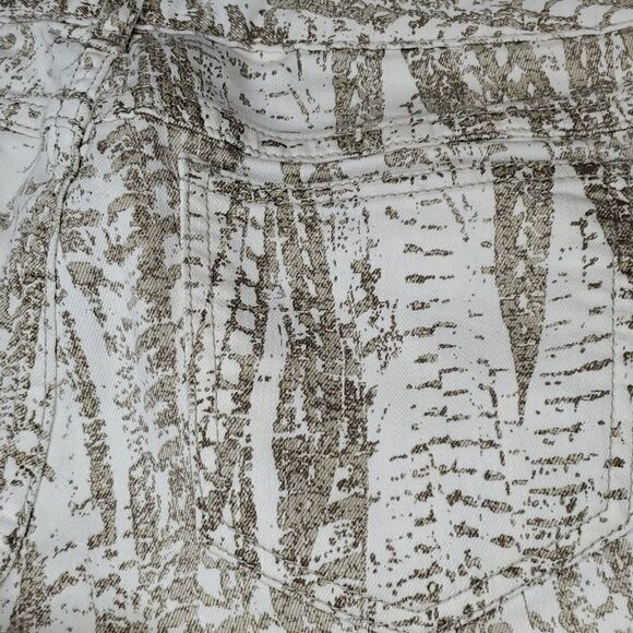 Free People Off-White & Gold Splatter Print Zip Ankle Crop Jeans Pants, Sz 29 - Picture 8 of 8